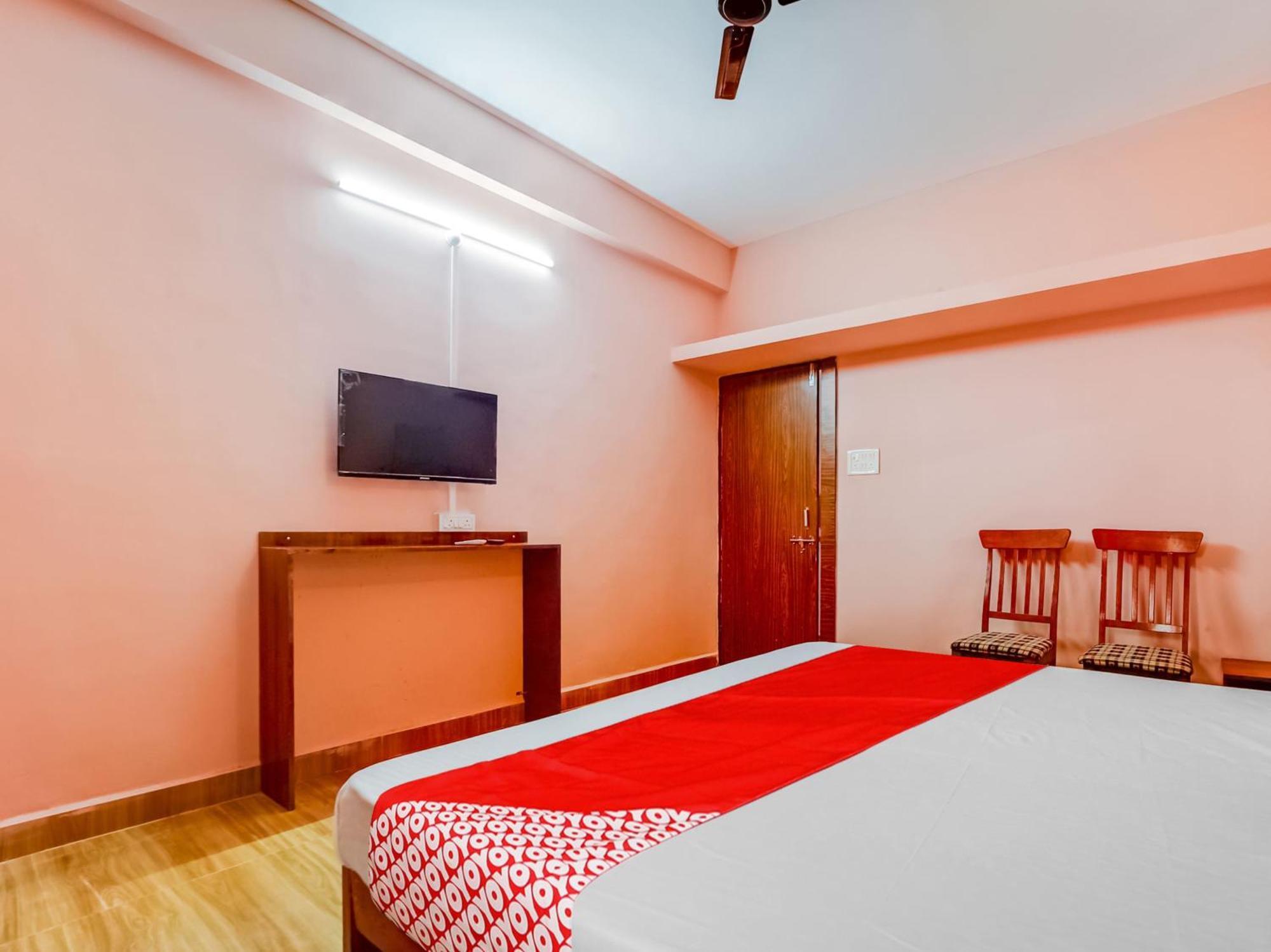 Hotel O Crown Square Bhopál Kültér fotó